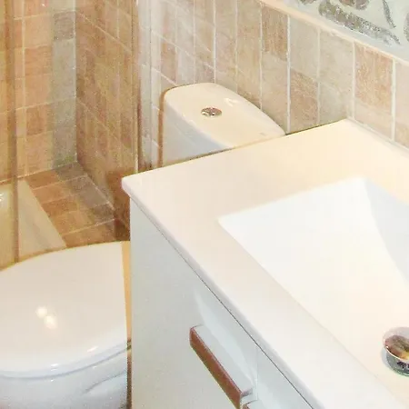 בית נופש Lovely In Aldeanue De La Sierra